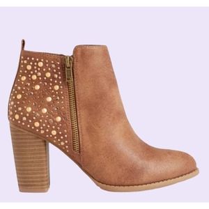 MAURICES  Brandy Brown Faux Leather Gold Studded Stacked Heel Ankle Boots 7.5